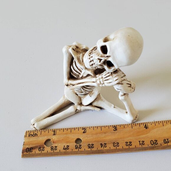 Halloween Yoga Skeleton Figurines Decorations Zen Poses Resin Set of 4 New - Picture 6 of 16